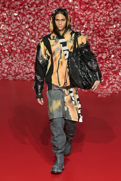 Look 56